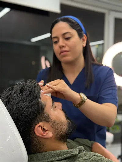 بوتاکس خط اخم بوتاکس خط اخم