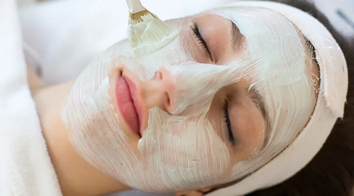 فیشیال صورت و پاکسازی پوست