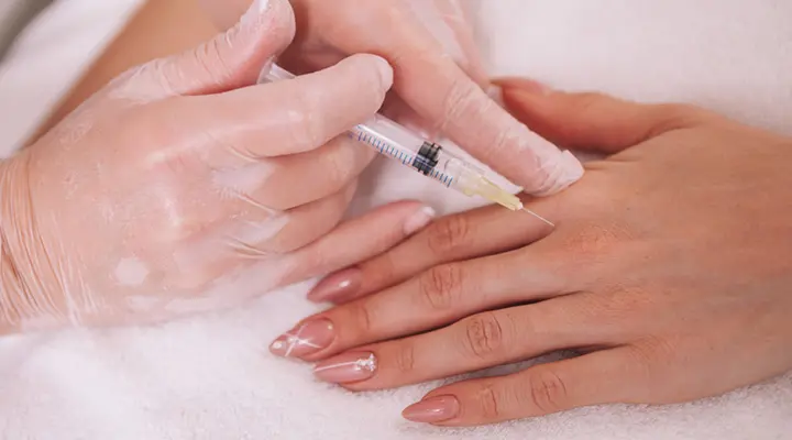 جوانسازی پشت دست